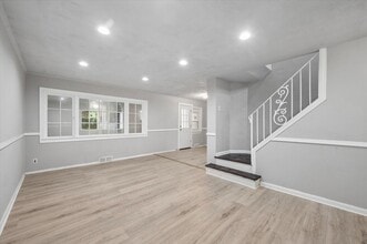 Building Photo - 2609 Kane St