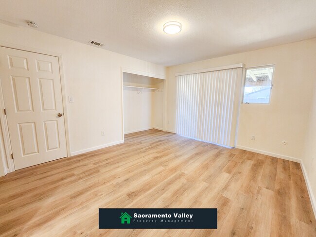 Building Photo - 7692 Rotherton Way