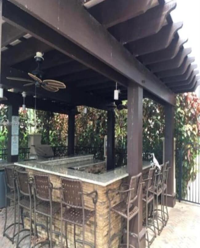 Building Photo - 1690 NE 33rd Ave