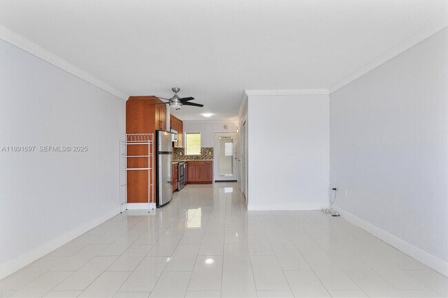 Building Photo - 851 Meridian Ave