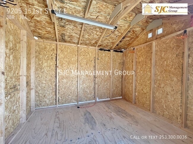 Building Photo - 9205 151st St Ct E