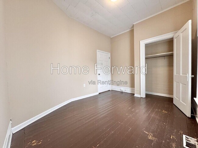 Building Photo - 1207 High St