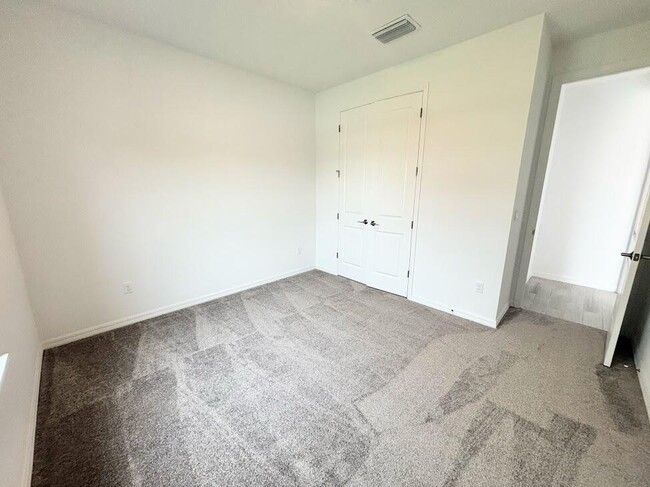 Building Photo - 9299 Lorenzo Wy