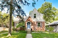Building Photo - 8326 N Kostner Ave