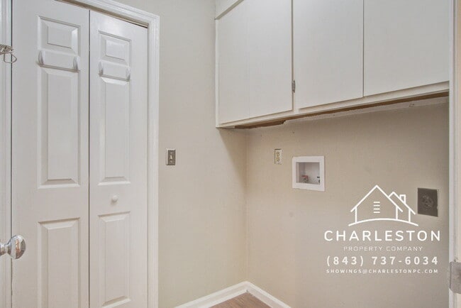 Building Photo - 978 Governors Rd