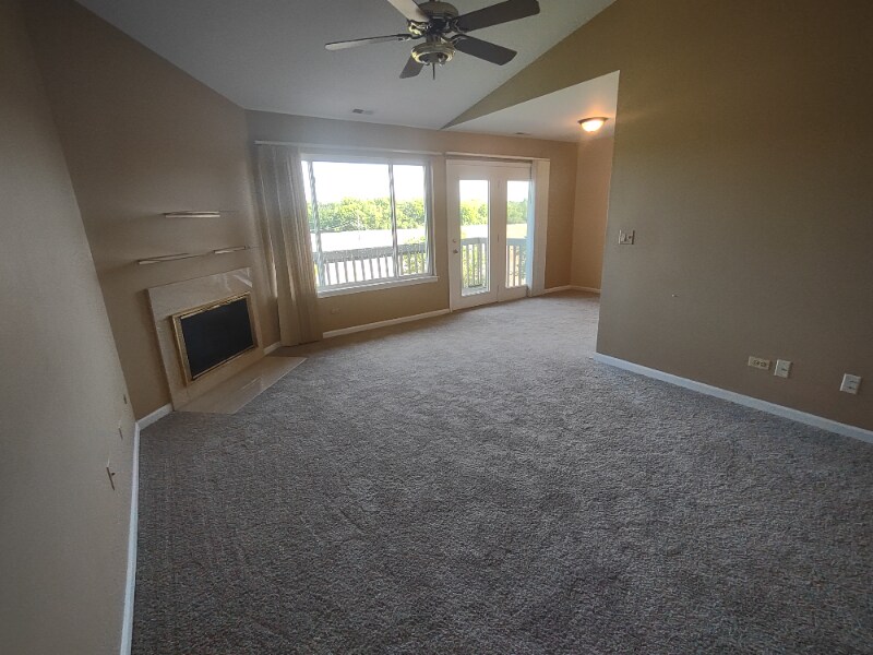 Building Photo - 280 Crestview Dr