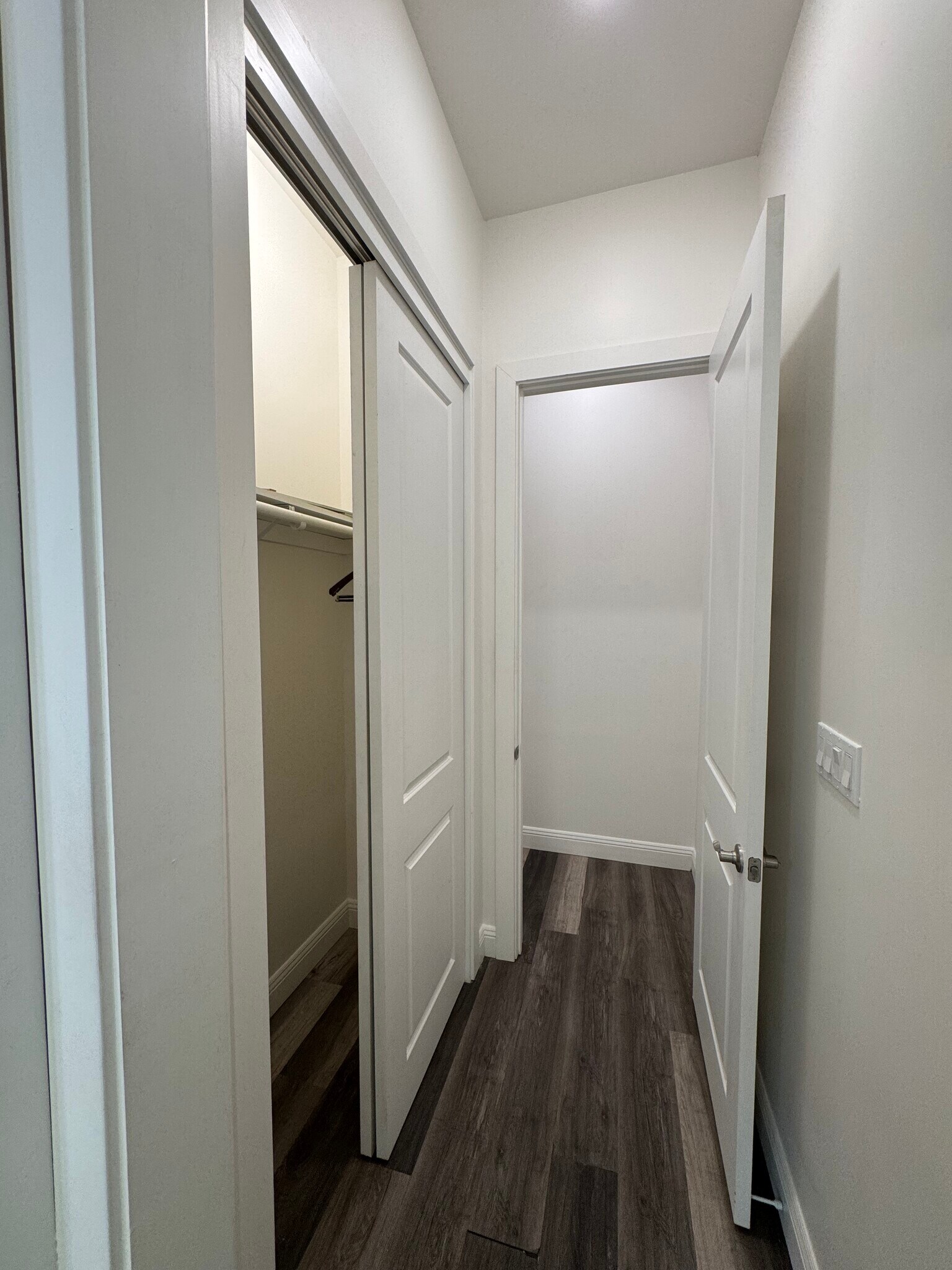 Building Photo - 1537 9th St