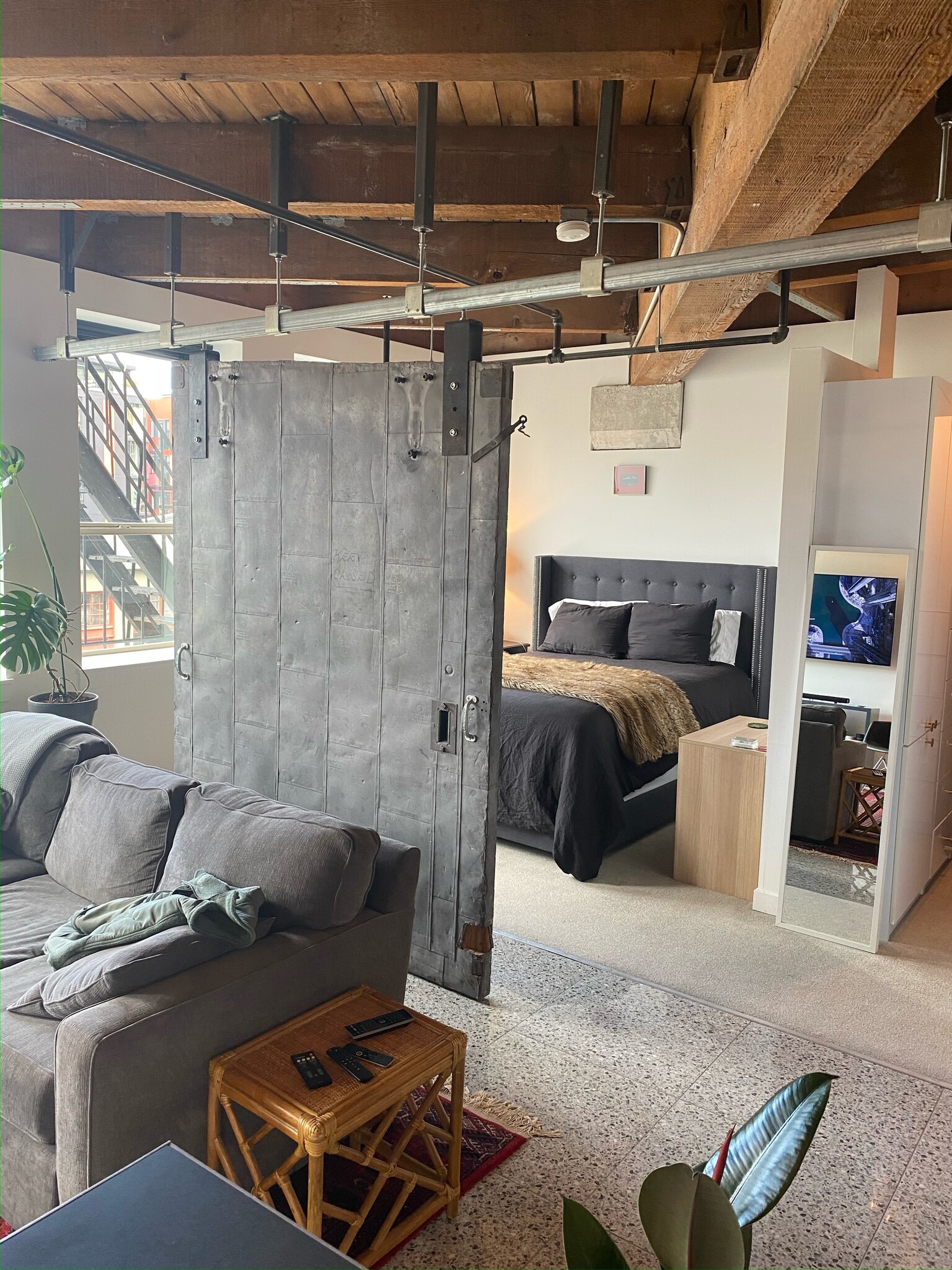 Bedroom area fits king size bed - 1408 12th Ave