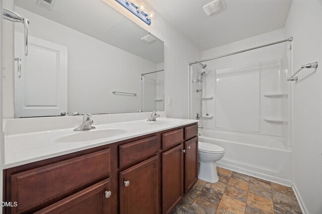 Building Photo - 239 Battery Way