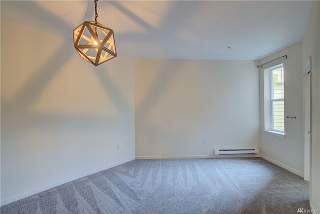 Building Photo - 1Bd/1Ba Redmond Condo