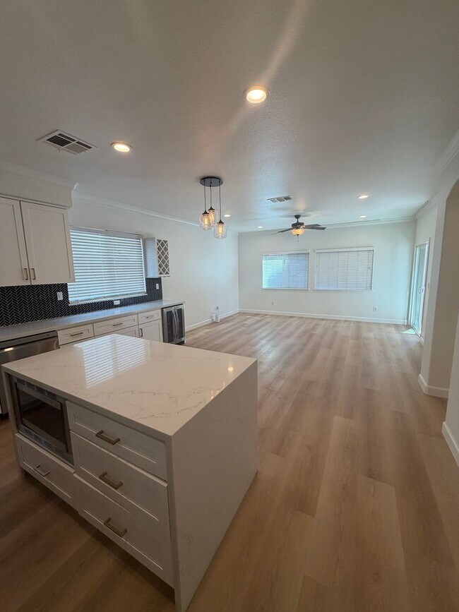 Building Photo - 4 Bedroom Home in Gated Community in Crocker Ranch with Downstairs Bedroom and Bathroom