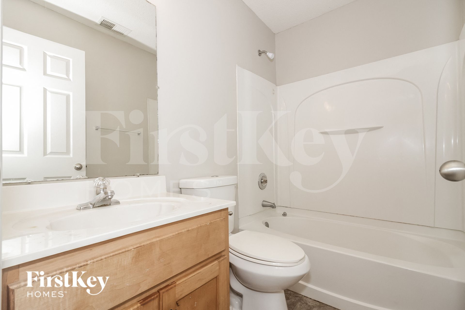 Building Photo - 978 Parham Drive