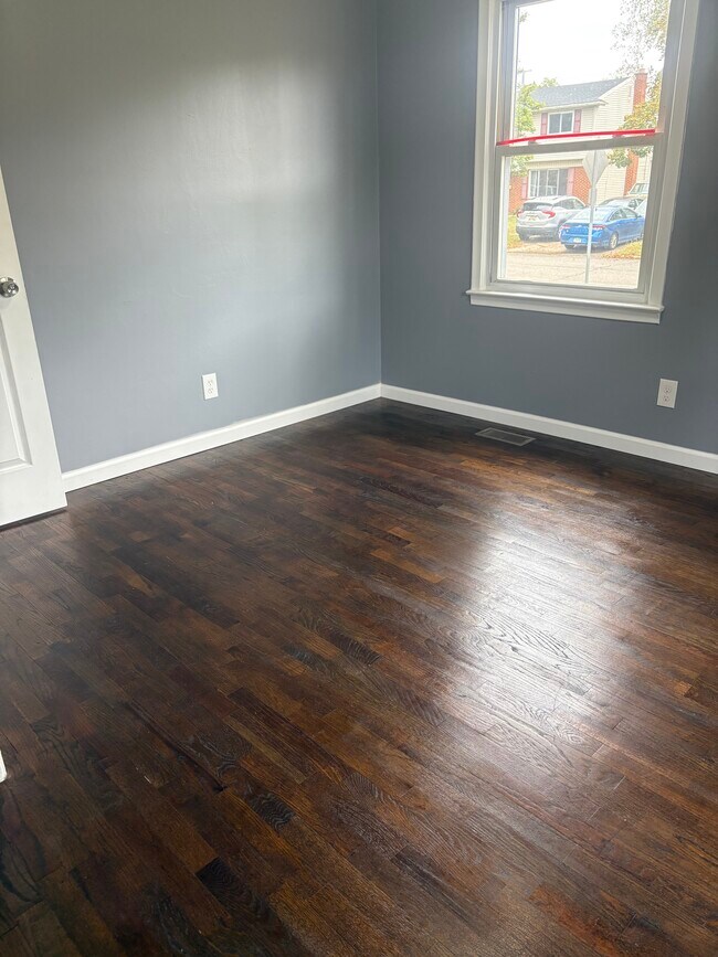 Building Photo - 5220 Western Rd