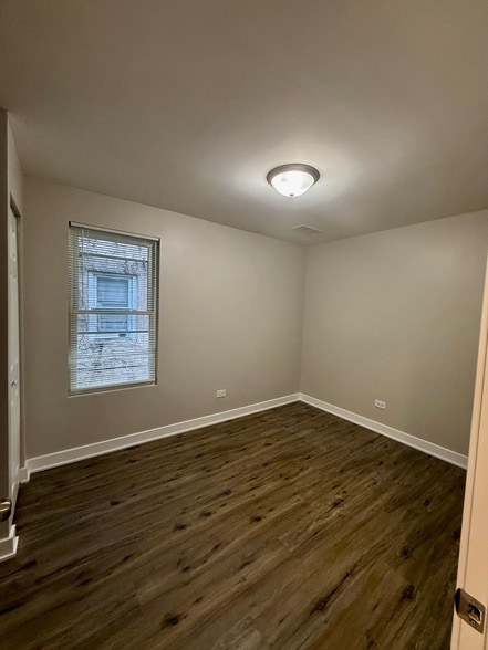 Building Photo - 146 S 9th Ave