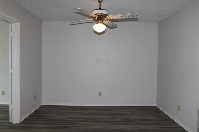 Building Photo - 2512 Glenmore Dr