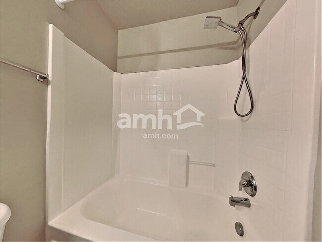 Building Photo - 19817 Alleghenny Way