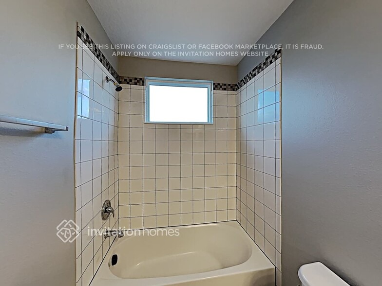 Building Photo - 3864 Shimmering Oaks Dr
