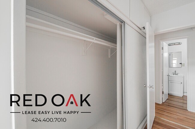 Building Photo - 1666 Lomita Blvd