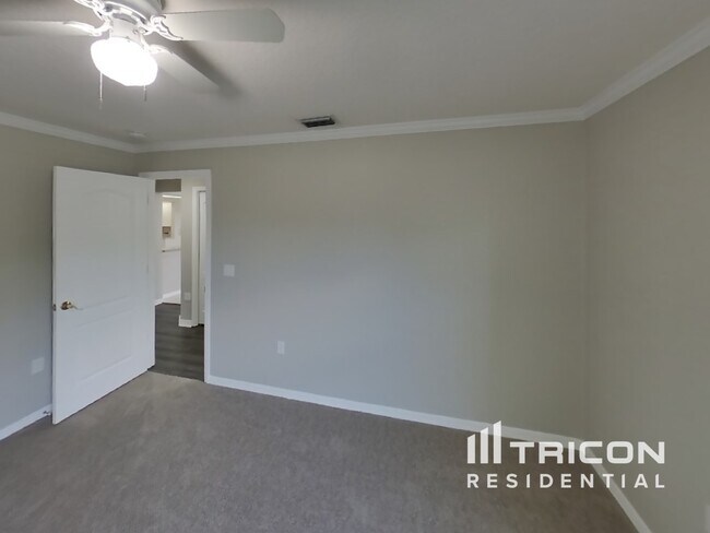 Building Photo - 4522 Swift Cir