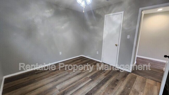 Building Photo - 309 Forrest Hill Ln