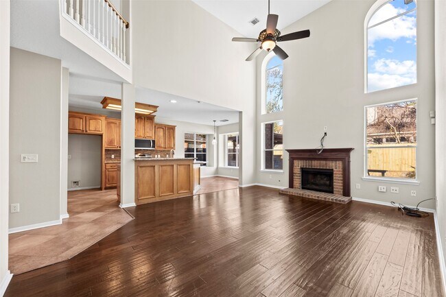 Building Photo - 11118 Sprucedale Ct