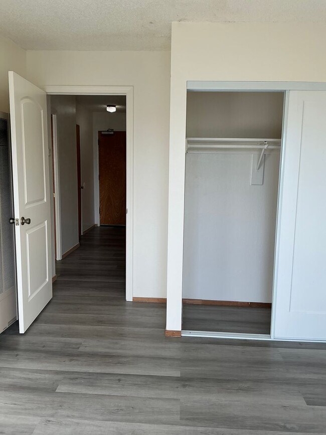 Interior Photo - 2230 Haste St