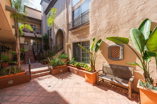 Building Photo - Beautiful Westchester Condominium Rental