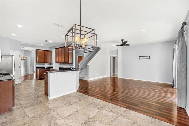 Building Photo - 11616 Thacker Dr