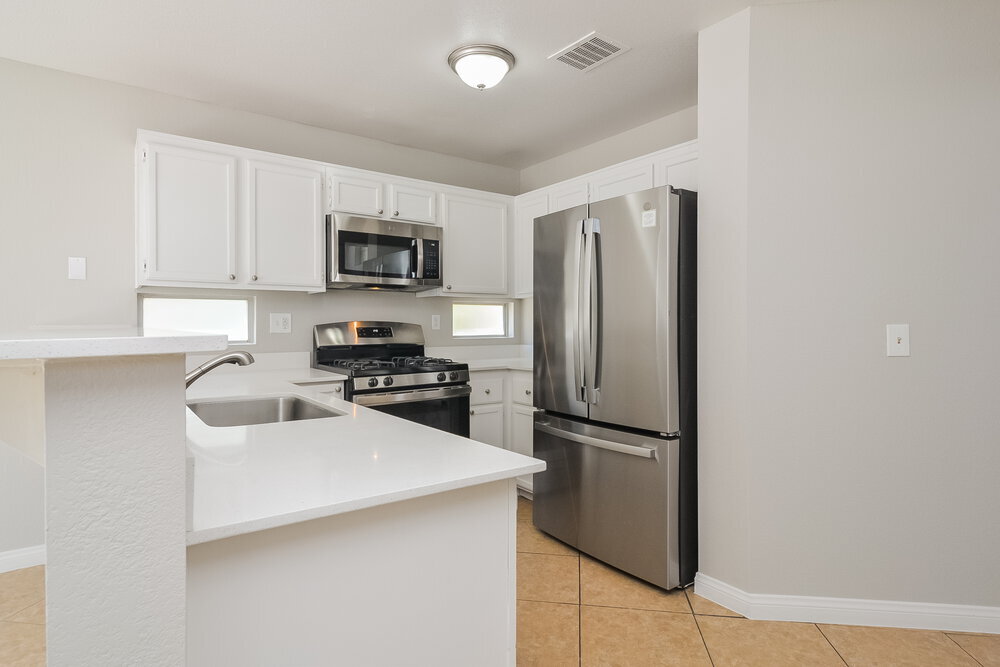 Building Photo - 5571 Slice Dr