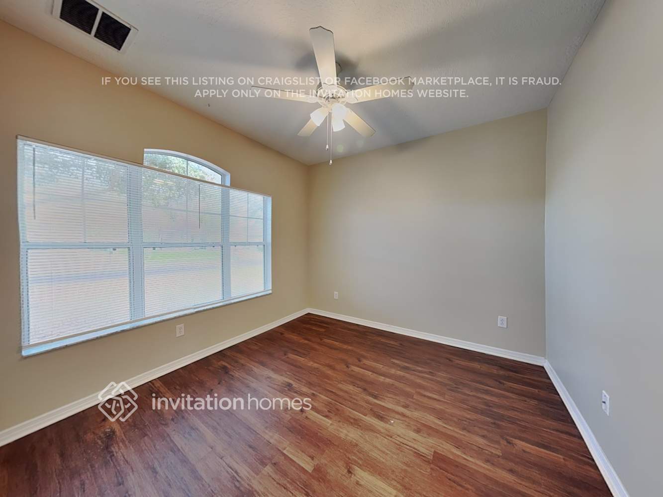 Building Photo - 11208 Shelter Cove Loop