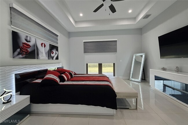 Building Photo - 2330 4th Ave SE