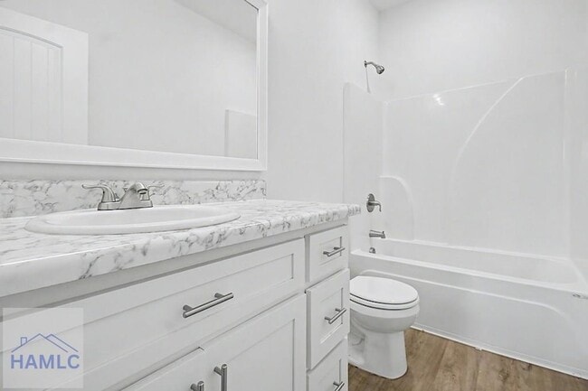 Building Photo - 431 Long Leaf Ln