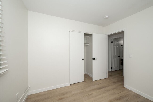 Building Photo - Contemporary Mid Century Modern and updated 3 Bedroom Ranch