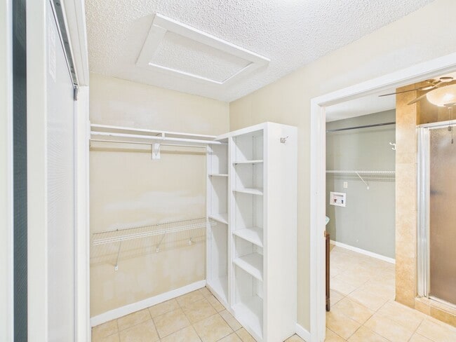Building Photo - Room to Live, Room to Relax – Spacious 3-Bedroom Home