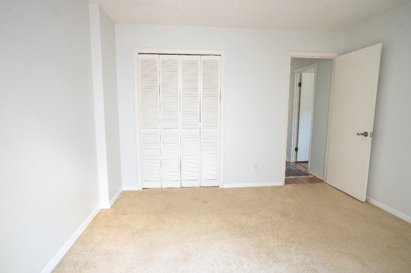 Building Photo - 6152 Sequoia Dr