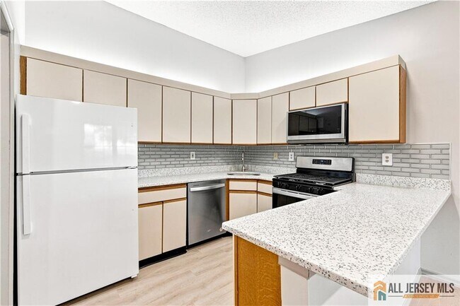 Building Photo - 119 Griggs Pl