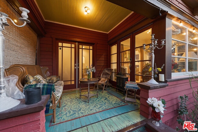 Building Photo - 34 Park Ave