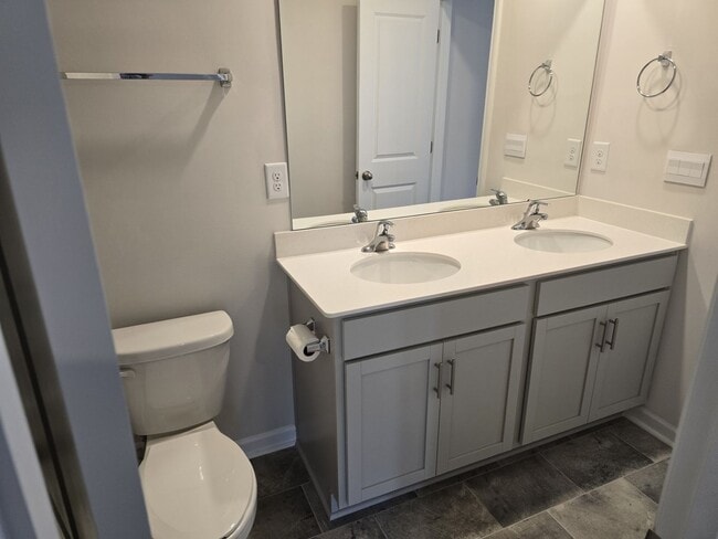 Building Photo - Corner Lot Rental Home with 4BR/2.5BA, Ful...
