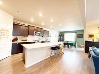 Building Photo - 927 Baker Hts Lp