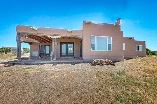 Building Photo - 45 Encantado Loop