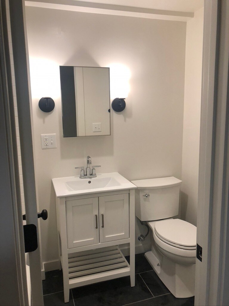 Building Photo - 4515 Jefferson St