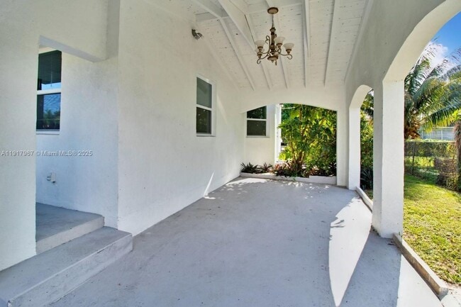 Building Photo - 2604 Fletcher Ct