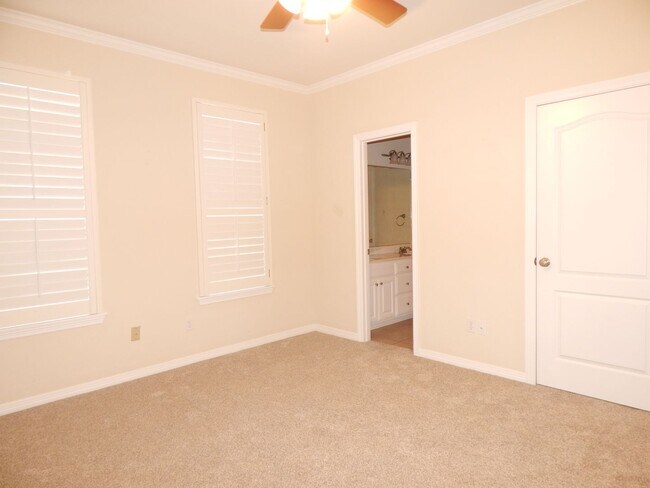 Building Photo - Coming Soon to South Tyler! Stunning 4 Bedroom, 2.5 Bath Home