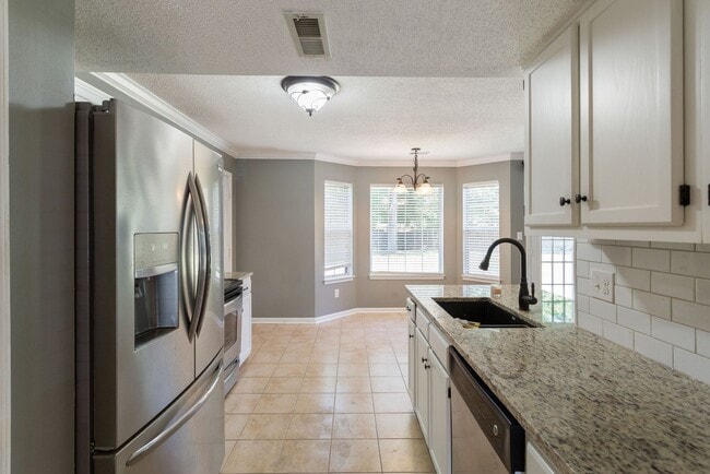 Building Photo - 5 E Pinto Ct