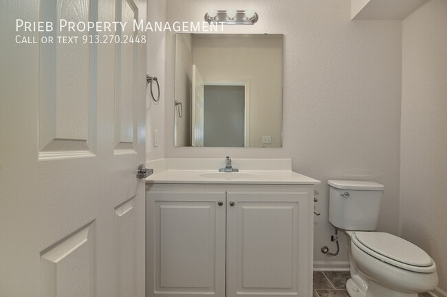 Building Photo - 22140 W 125th Terrace