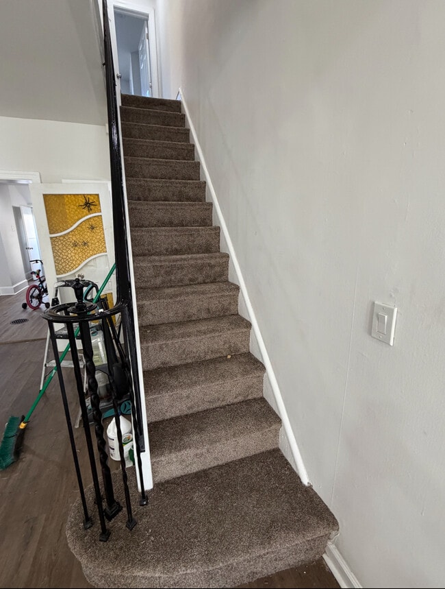 Building Photo - 1534 S 29th St