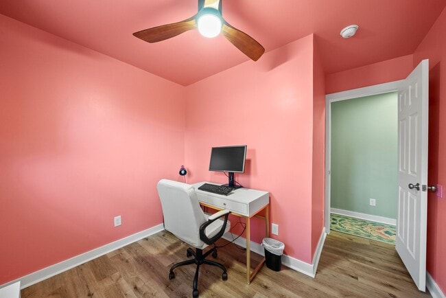 Building Photo - Durham's Best Ranch!