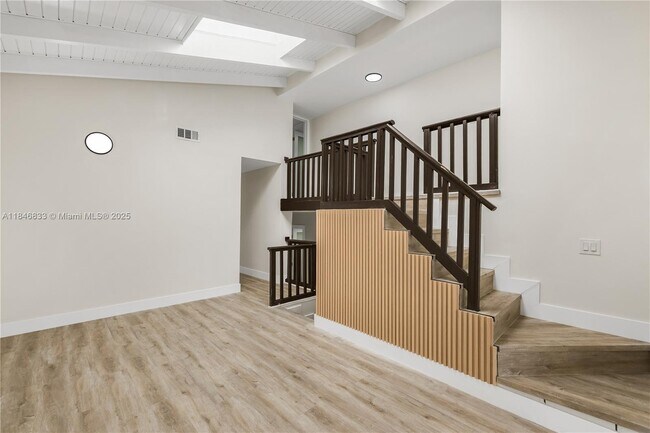 Building Photo - 3860 W 10th Ct