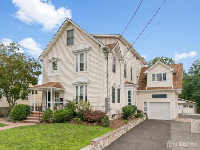 Building Photo - 262 Prospect Ave
