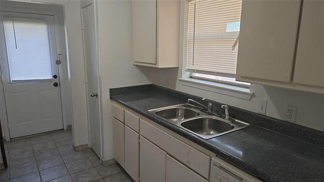 Building Photo - 1716 Windsong Ln